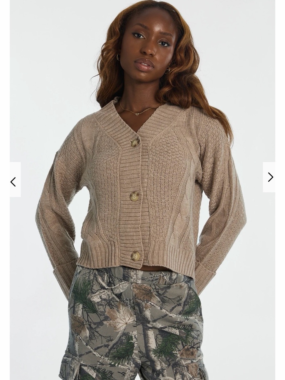 Bluenotes Beige Cable-Knit Button-Front Sweater Cardigan. Size large.  NWT